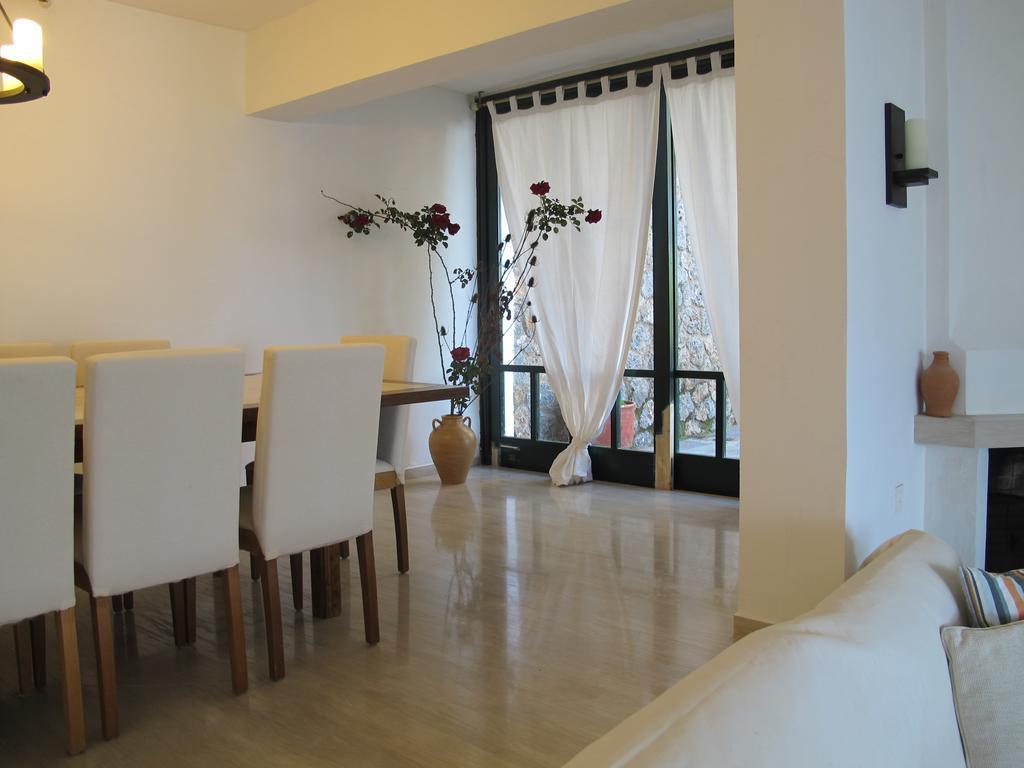 Villa Marlina Коммено Экстерьер фото