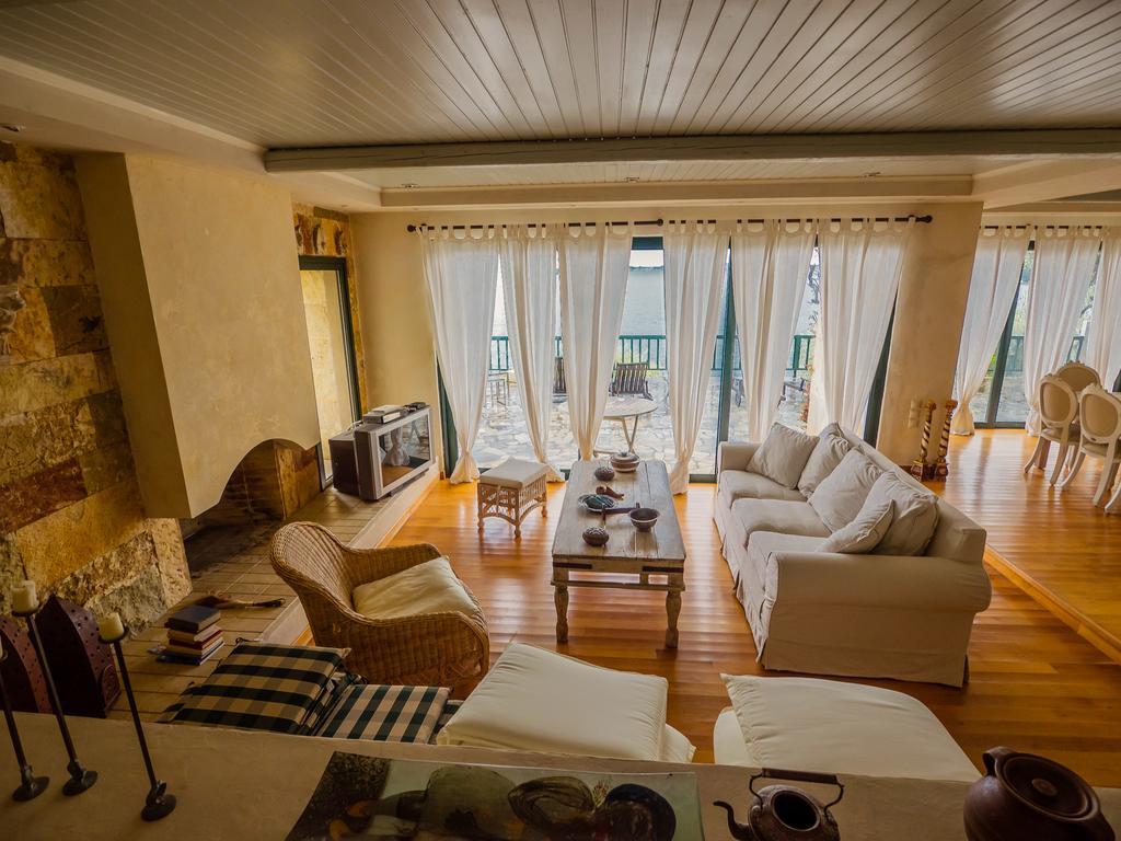 Villa Marlina Коммено Экстерьер фото