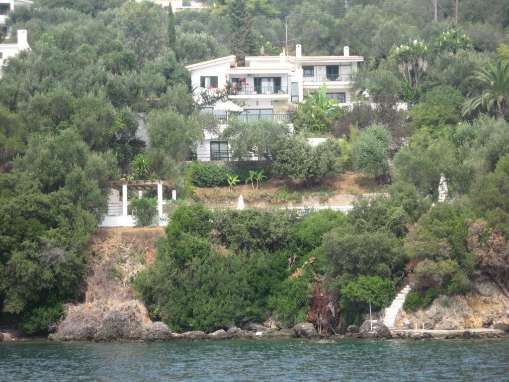 Villa Marlina Коммено Экстерьер фото